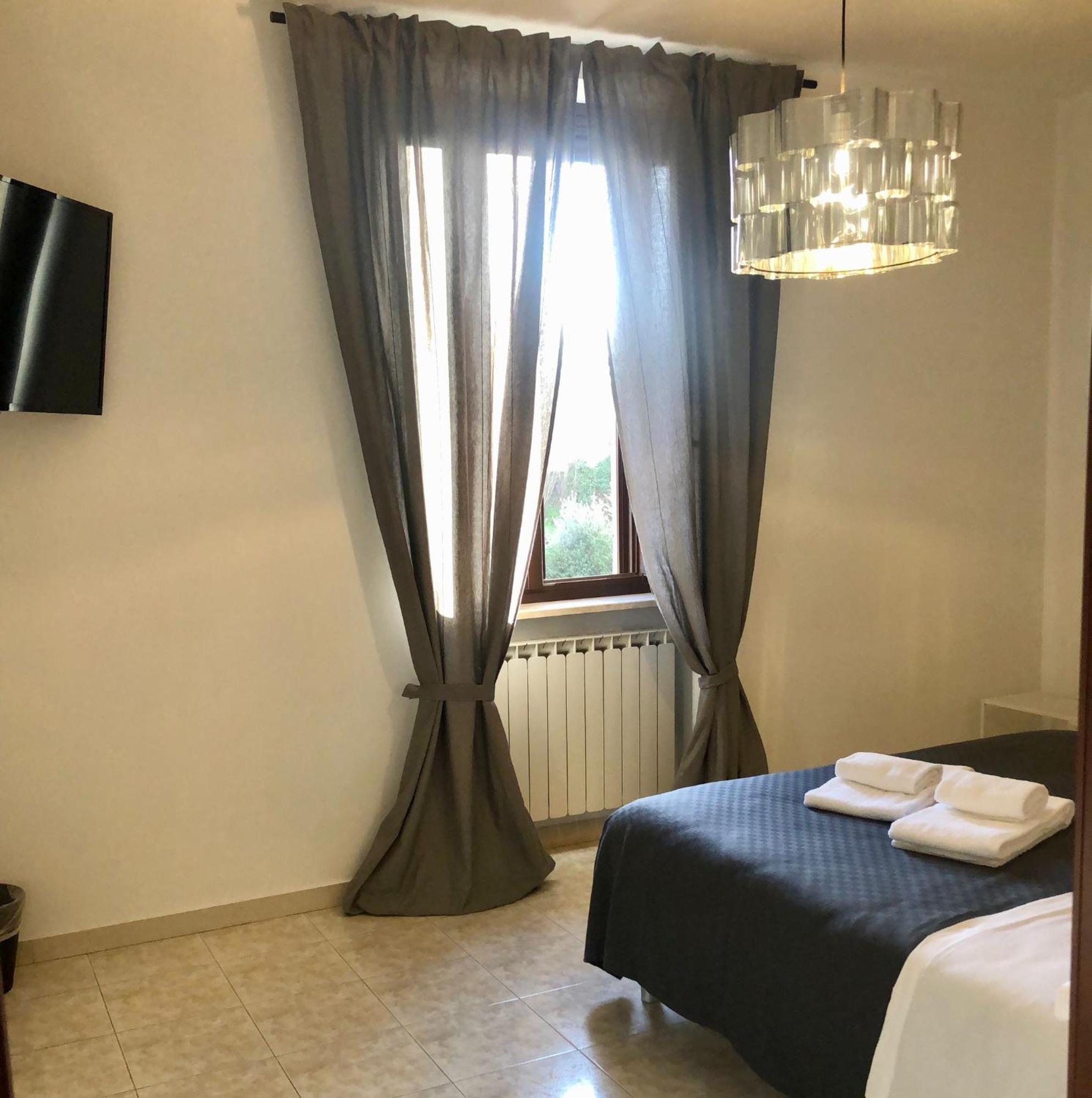 Santa Filomena Guest House Terni Extérieur photo